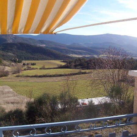 Bed and Breakfast L'Ensoleillee Rosans Екстер'єр фото